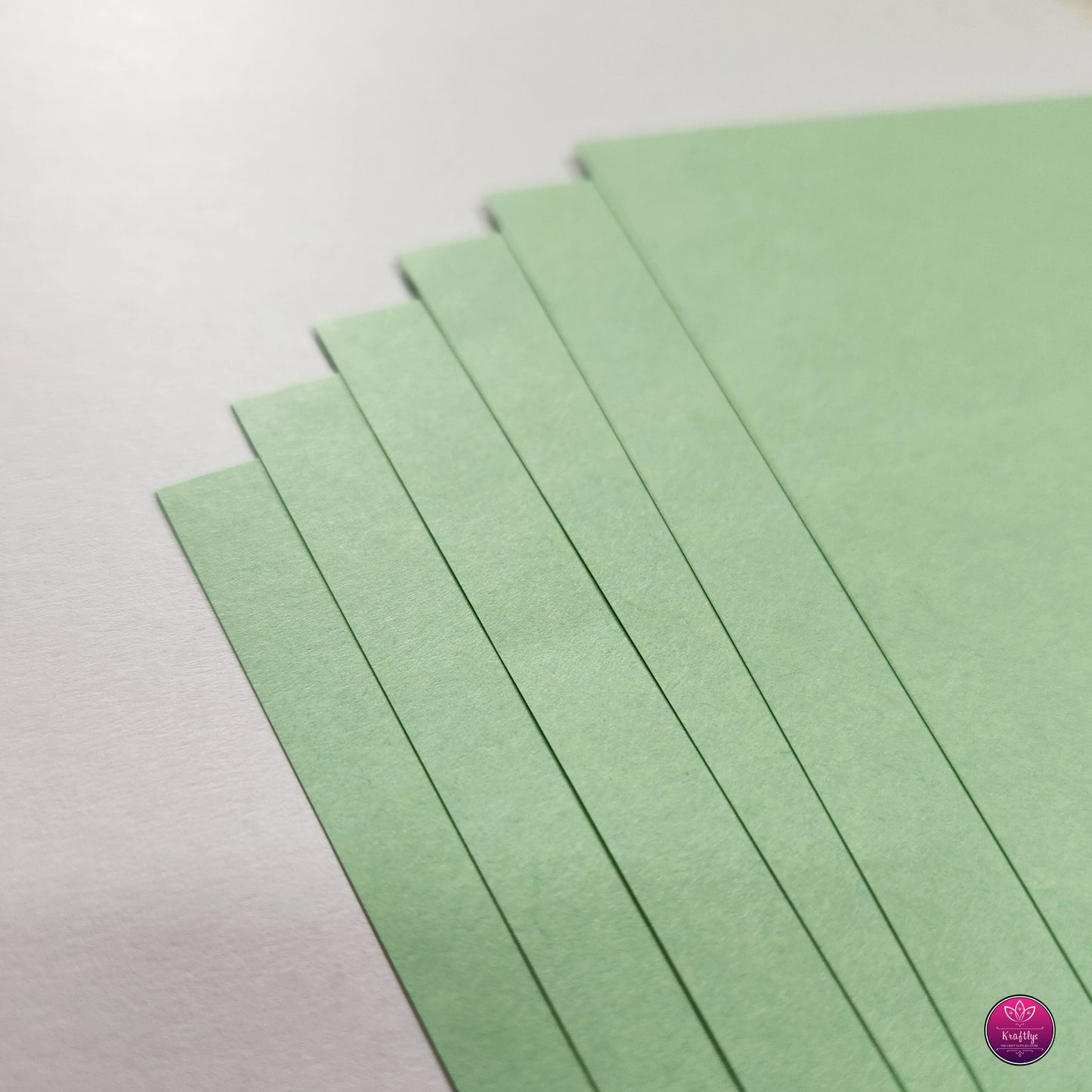 A4 CARDSTOCK | 200 GSM | PASTEL GREEN