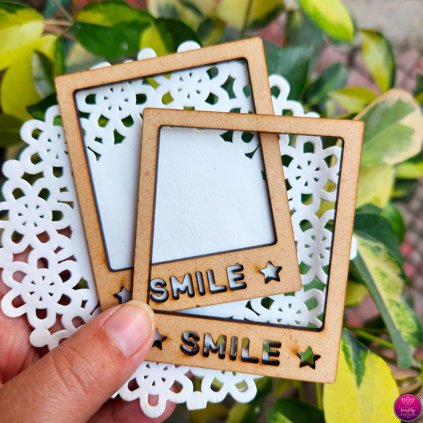 SMILE FRAME