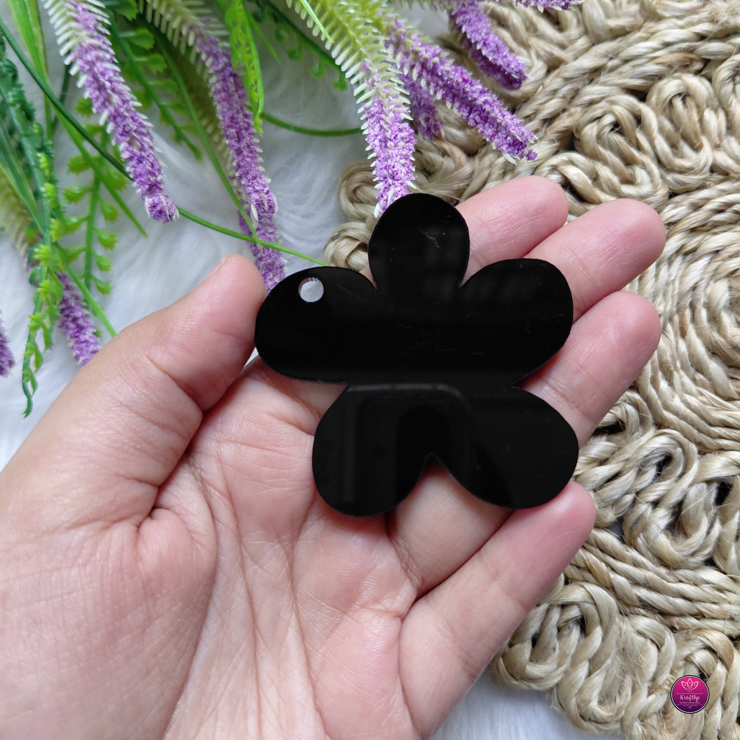 Acrylic Keychain Blanks - Premium DIY Transparent, Black & White Keychain