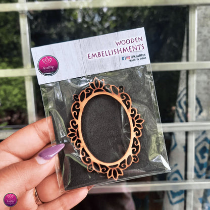 OVAL FRAME